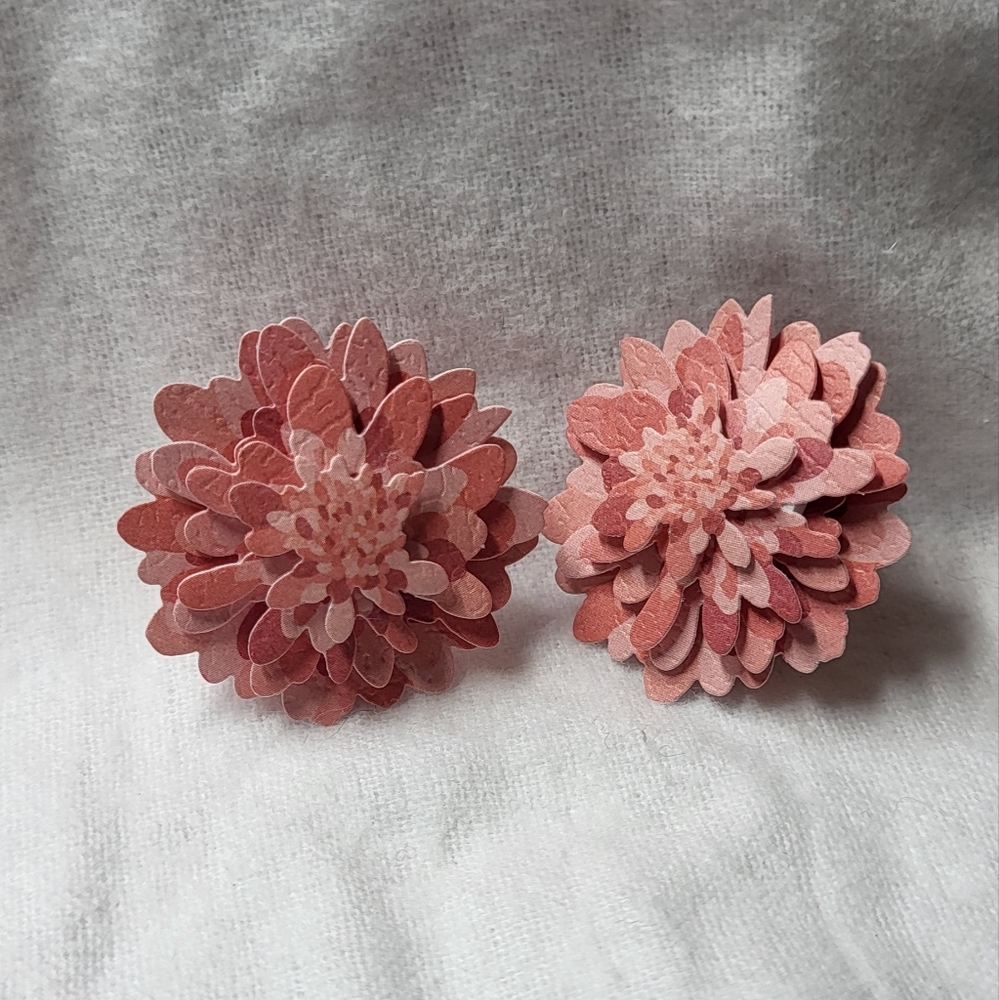 Clearance Sale! Pink Daisy earrings